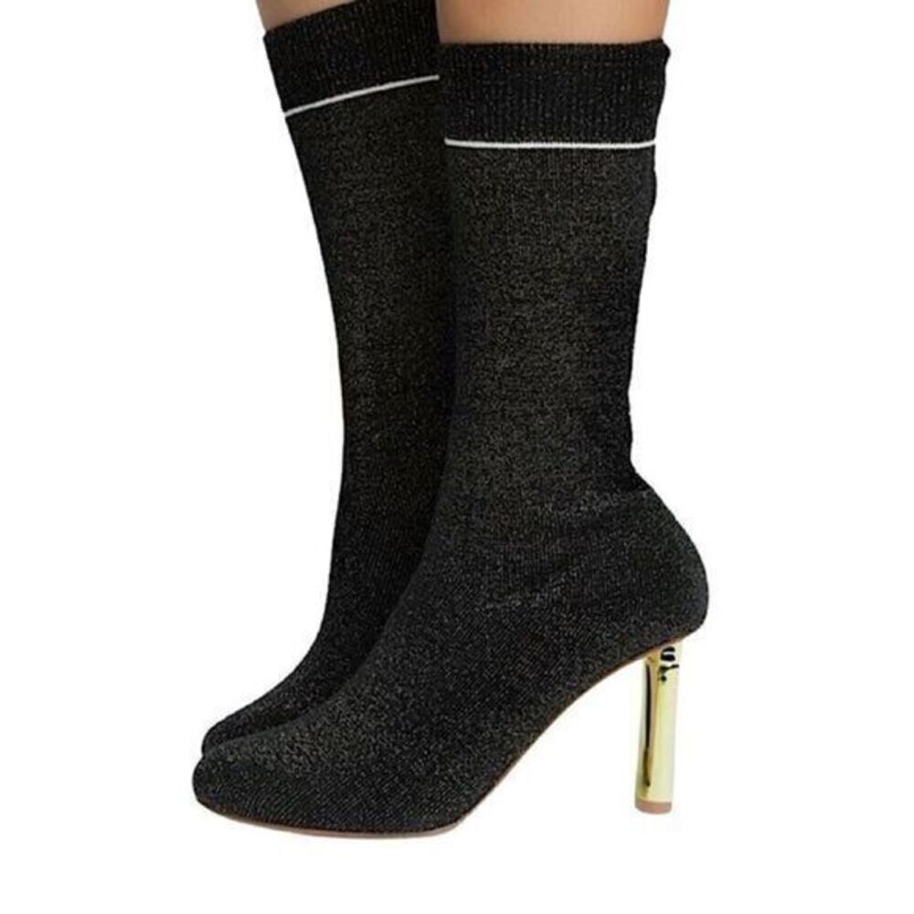 BLACK KNIT BOOTS‎